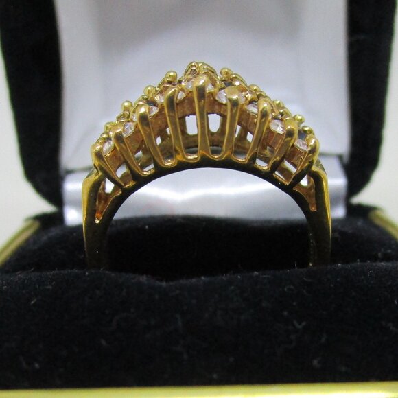gold electroplated cathedral ring - Picture 3 of 8